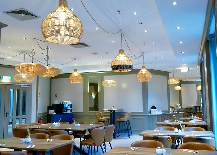 Amadeus Frankfurt Hotel 4*