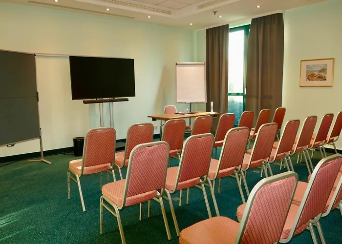 Amadeus Frankfurt Hotel 4*