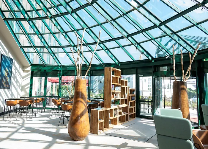 Amadeus Frankfurt 4*